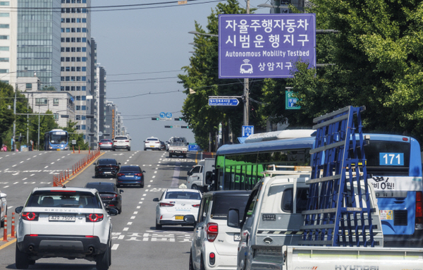 이륜차 번호판 확 바뀐다…"더 크고 선명하게" 20일부터 전국 단일체계 시행